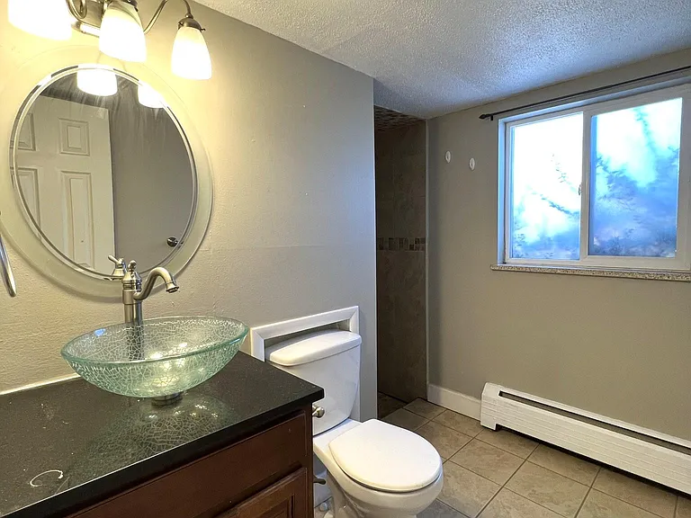 5858 Pierson St — Photo 29