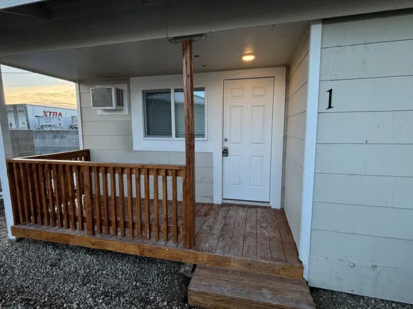 111 E Simplot Blvd #1, Caldwell, ID 83605