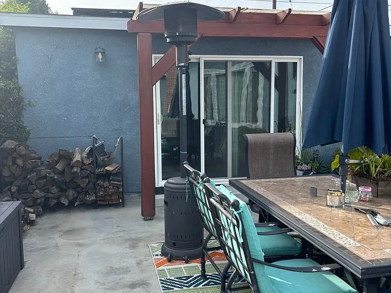 2839 Charlemagne Ave — Photo 9