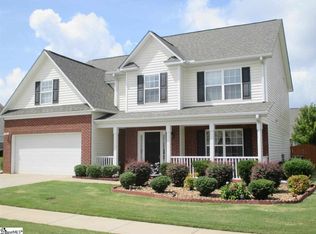 26 Fox Den Ln, Simpsonville, SC 29681