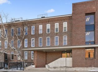 325 Lafayette St UNIT 8208, Bridgeport, CT 06604
