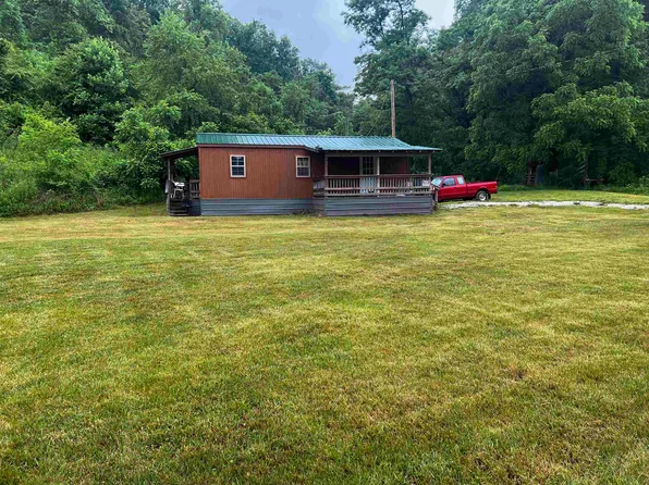625 Falls Br, Grayson, KY 41143