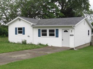 1121 Orchard St, Mitchell, IN 47446