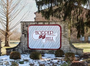 541 Davis Rd, Cincinnati, OH 45255