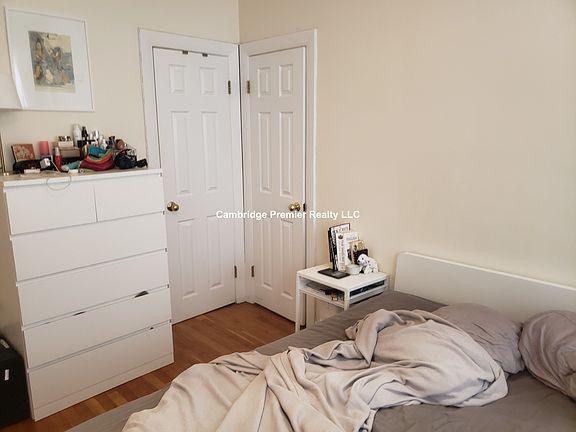 5th image of 381 Broadway #4-111Q