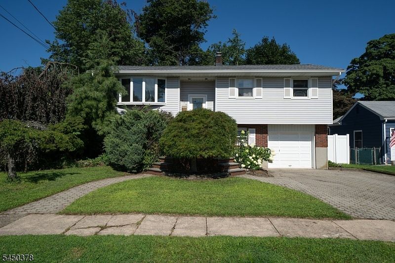 1st image of 519 Old Boonton Rd