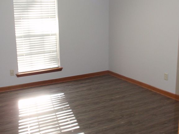 5th image of 2535 Wildflower Ln