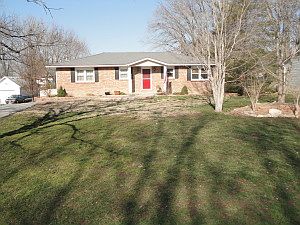 5th image of 621 N West Park Ln