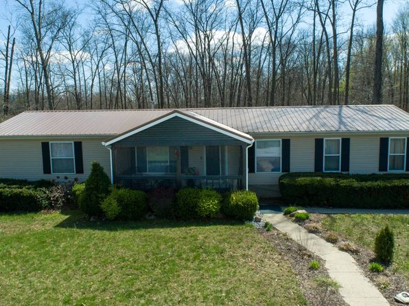 2475 N Oaktree Rd, Olney, IL 62450