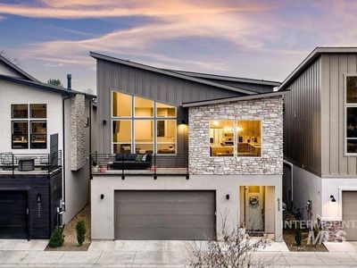 6323 W Bluebird Ln, Boise, ID, 83714