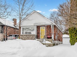 18 Roblin Ave, Toronto, ON M4C3P8