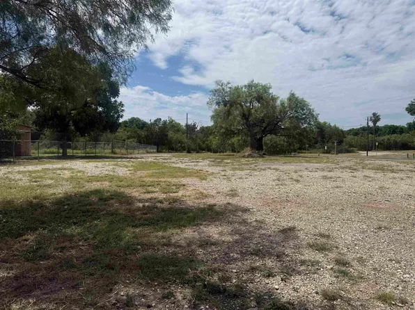 Rubio St #4, Del Rio, TX 78840