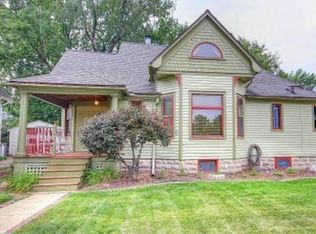 407 N Willis Ave, Champaign, IL 61821