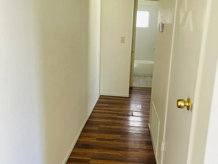 4432 La Cresta Way #4 — Photo 6