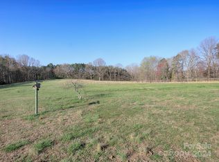 1043 Sharon School Rd, Statesville, NC 28625