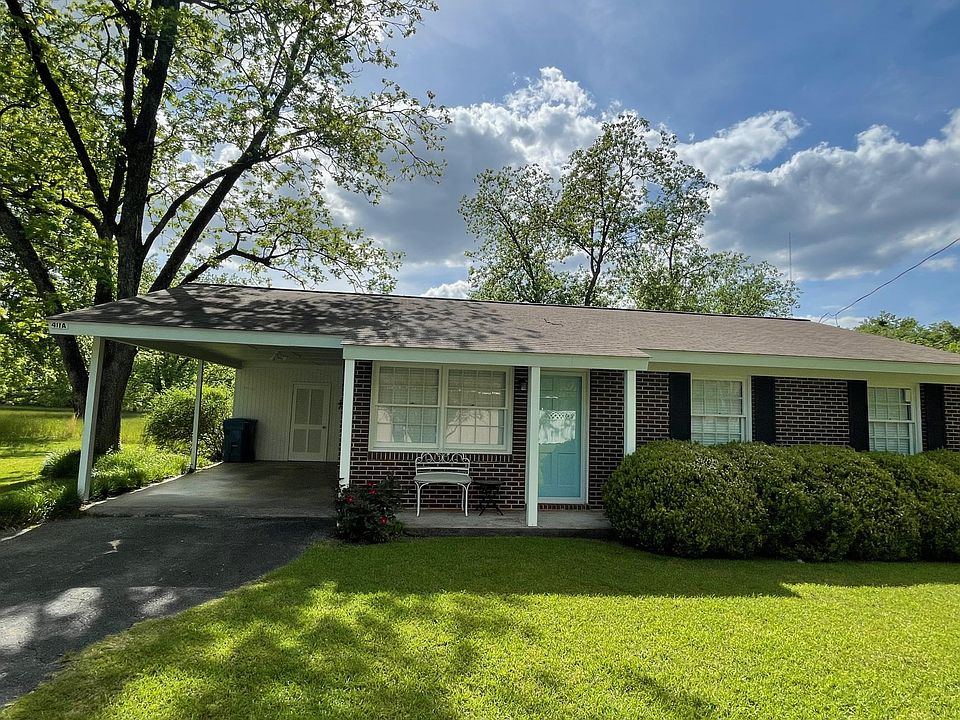 1st image of 411A Darby Dr