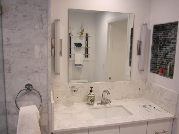 308 Inlet Way APT 3