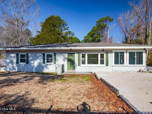 220 Battleground Avenue, New Bern, NC 28560