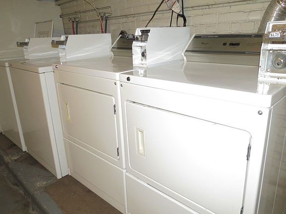 5th image of 112 Sussex St APT 3L