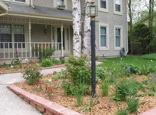 4160 S Victoria Cir, New Berlin, WI 53151