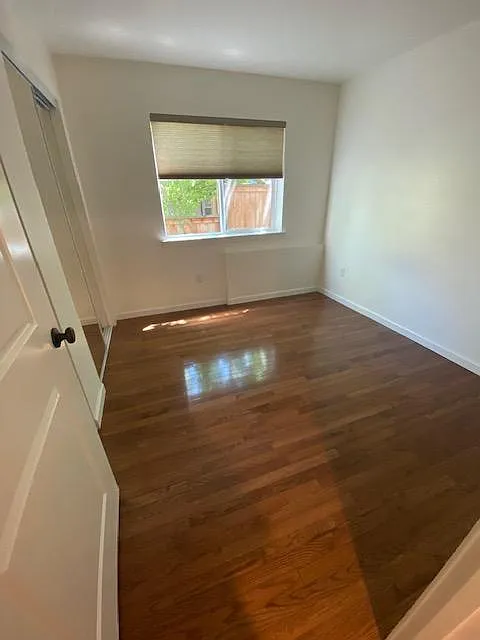 235 W Hersey St — Photo 3