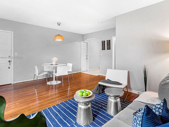4th image of 10074 E Bay Harbor Dr #74D