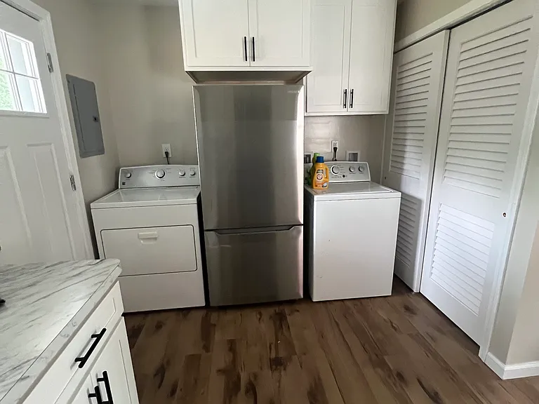1423 Cummings Blvd — Photo 7