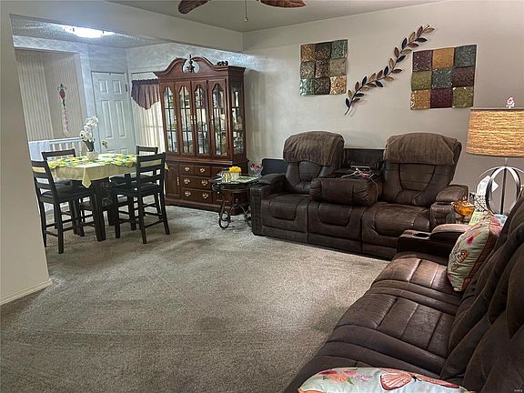 5th image of 9522 Howerton Dr