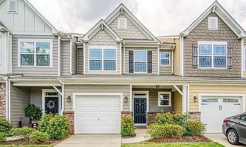 700 Daisy Hill Ln Photo 1