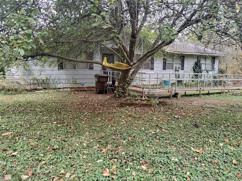 1st image of 12175 Lee Ln NE