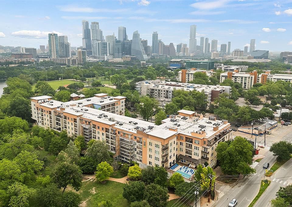 1st image of 1900 Barton Springs Rd Unit 2021