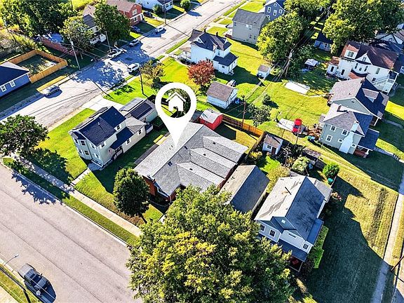 4th image of 231 Blair Ave