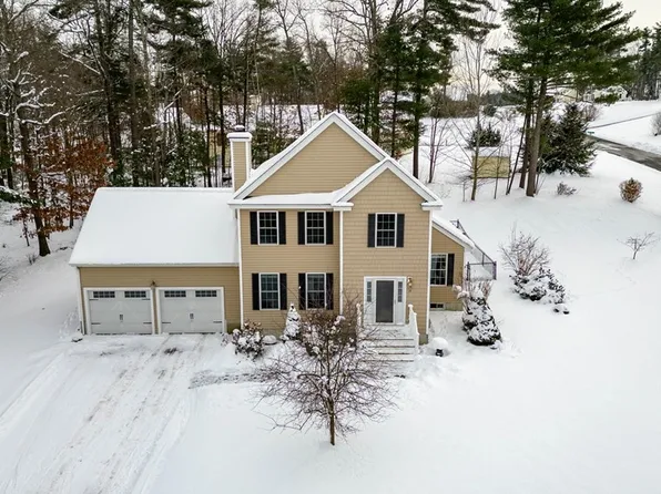 15 Quail Run, Ayer, MA 01432