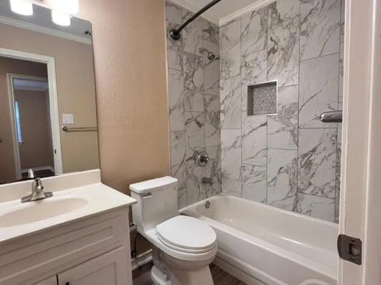 13330 Water Oak Ln #A — Photo 14