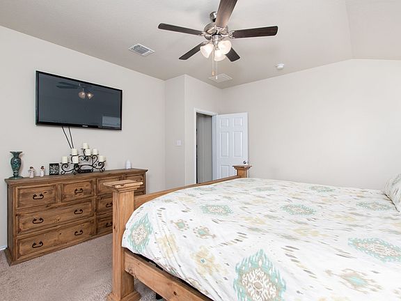 3rd image of 1214 Juneberry Park Dr