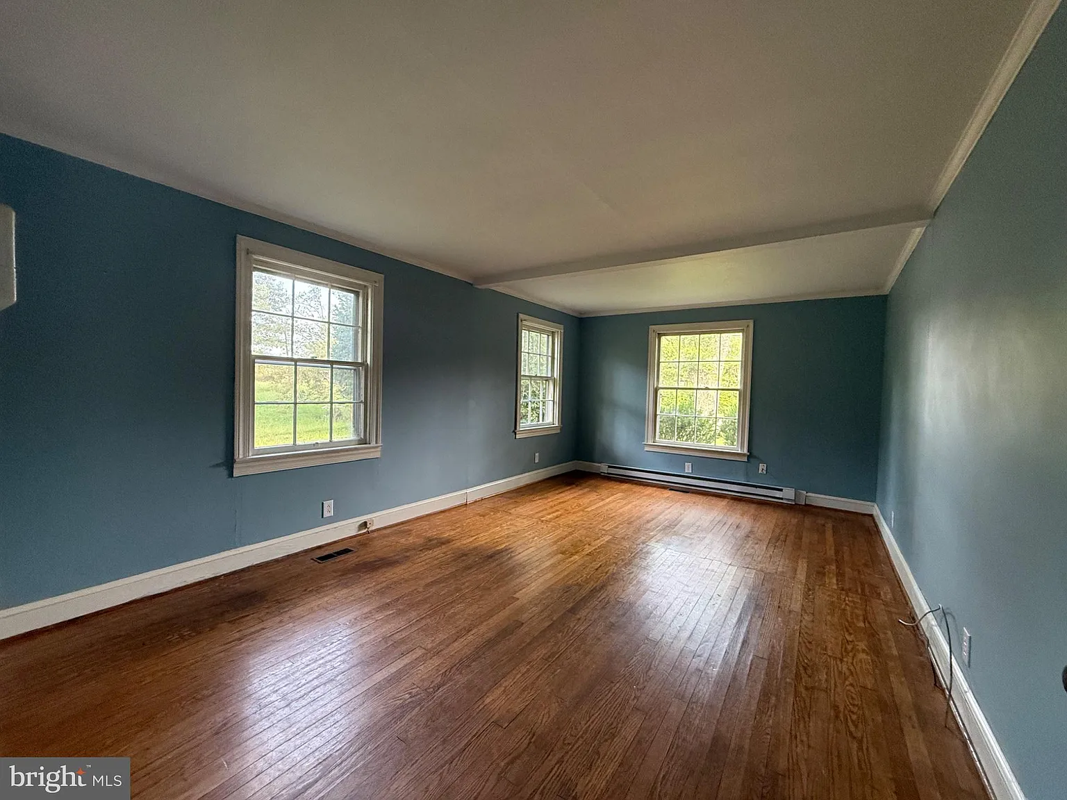 2 bed, 1.0 bath, 1344 sqft, $1,300 — Photo 3