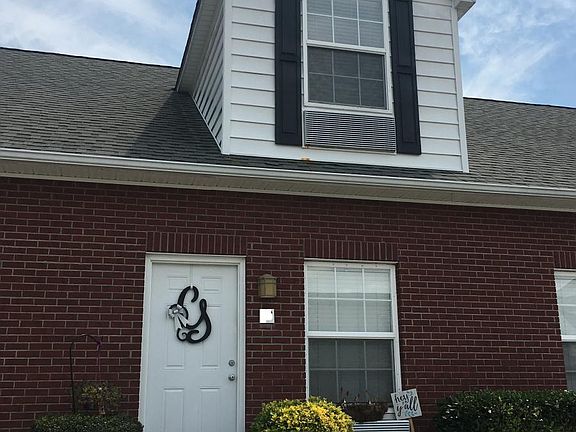 2nd image of 123 Center Town Dr