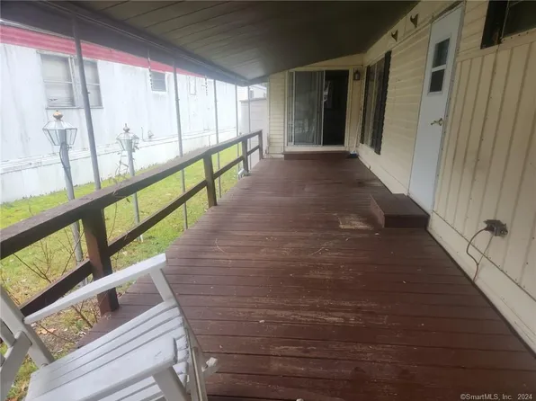 270 Boston Post Road #1, Waterford, CT 06385