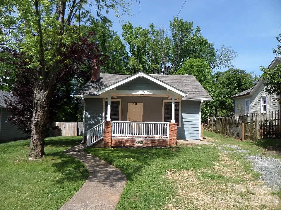 421 Rensselaer Ave