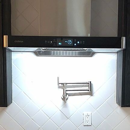 Pot fill over stove