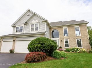 1610 Nicholson Dr, Hoffman Estates, IL 60192