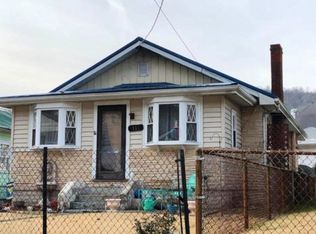 116 E Gardner Ave, Belle, WV 25015