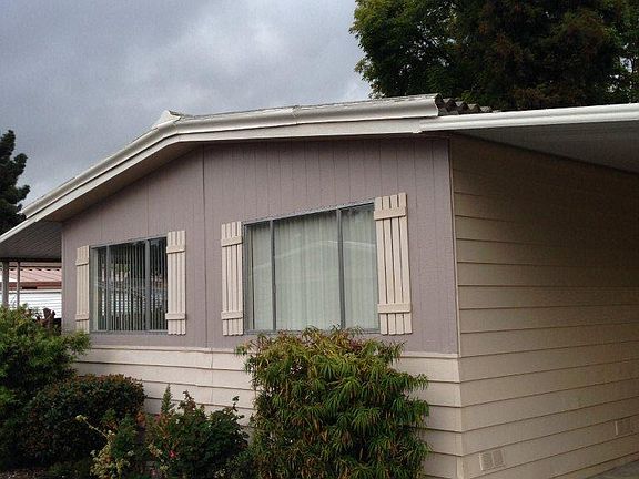2nd image of 2130 Sunset Dr Space 145