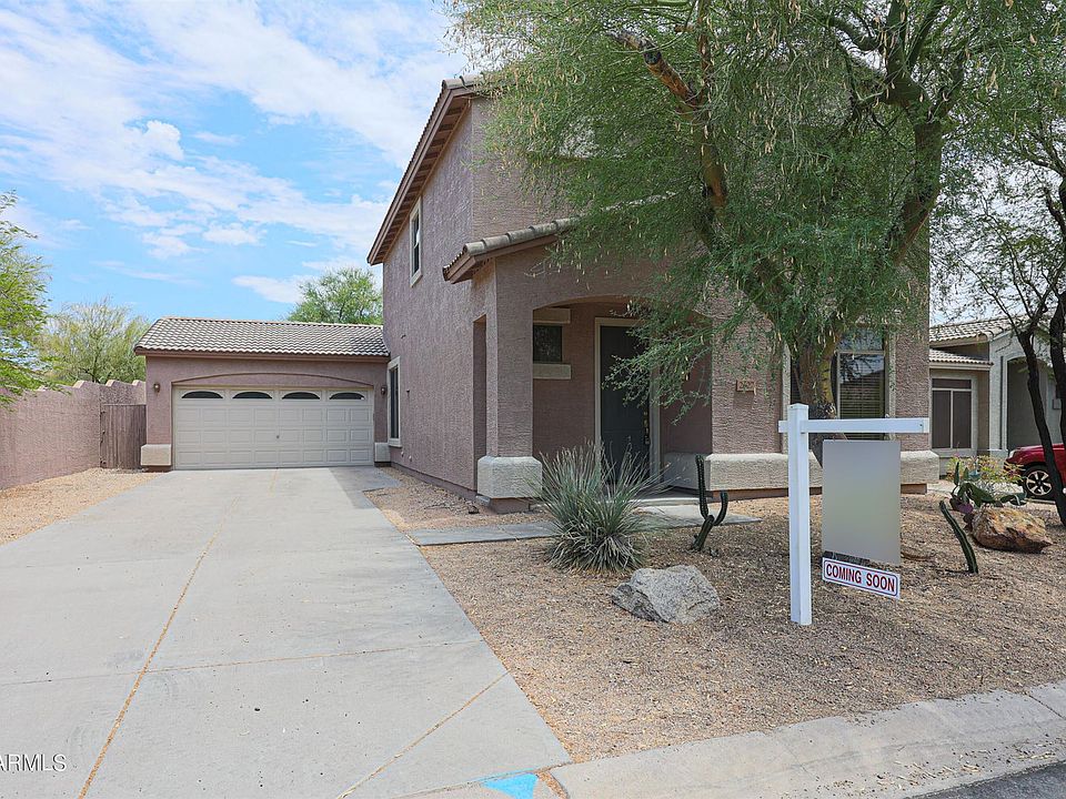 1st image of 2627 N Raven