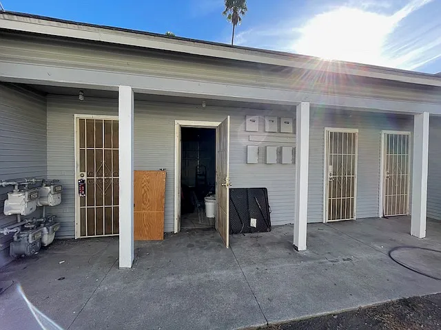 Private Enclosed Garage