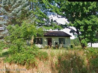 9200 S Airport Rd, Dewitt, MI 48820