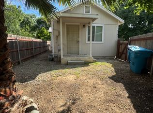 5781 Arboga Rd, Olivehurst, CA 95961