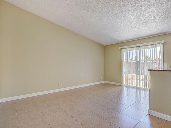 5th image of 181 Hannigan Way