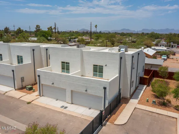 2885 N Edmond Dantes Ct, Tucson, AZ 85716