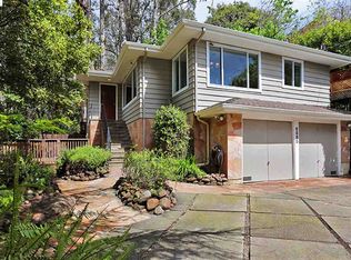 6885 Thornhill Dr, Oakland, CA 94611